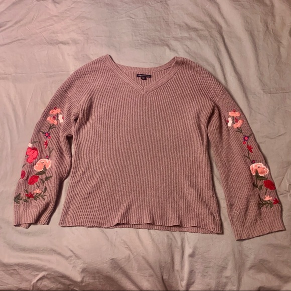 American Eagle Purple Sweater Embroidered Floral Ribbed V-neck M - Picture 7 of 7